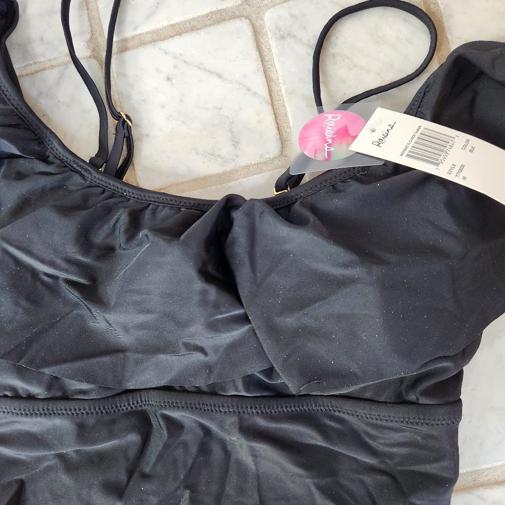 Tankini top with cute ruffle, can drape over arm, NWT, M